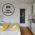 Trnovo With Free Parking Διαμέρισμα