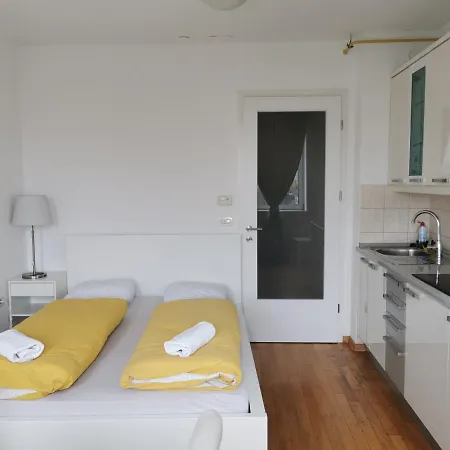 Trnovo With Free Parking Appartement Ljubljana